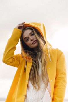 MOSEBACKE RAIN JACKET YELLOW Stutterheim Raincoat, Cute Raincoats, Mantel Outfit, Yellow Raincoat, Raincoats For Women, Stockholm Fashion, Rain Wear, Summer Season, Individual Style