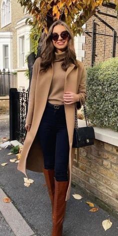 Knee High Boots Outfit Fall, High Boots Outfit Fall, Brown Knee High Boots Outfit, Female Lawyer Fashion, Old Money Winter, Brown Boots Outfit, Fall Boots Outfit, Lawyer Fashion, Camel Coat