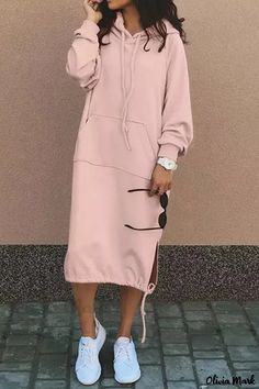 OliviaMark - Stilvolles hellgraues Patchwork-Langarmkleid mit lässigem, festem Design und Kapuzenkragen Hooded Dress, Estilo Chic, Outfit Casual, Sweatshirt Dress, Long Hoodie, Look Chic, Hoodie Dress, Long Sweaters, Sweater Hoodie