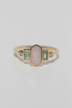 Art Deco Opal Engagement Ring, Engagement Rings Crystal Stones, Sapphic Wedding Rings, Weird Engagement Rings, Hippie Engagement Ring, Funky Engagement Rings, Hippie Engagement Rings, Alternative Engagement Rings Vintage, Gem Stone Engagement Rings