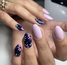 Chic Short Spring Nails 2024: Fresh Gel & Acrylic Designs Nails Art Designs, Purple Nail, Gel Art, Black Nail, Floral Nails, Nail Gel, Summer Nail