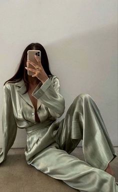 Matching Set Outfit Casual, Outfit Ideas Office, Soft Feminine Outfits, Pijamas Women, Fall Trends Outfits, Pajama Fashion, Matching Sets Outfit, Trendy Fall Outfits, Simple Chic