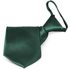 This pre-tied hunter green zipper tie is an easy alternative to a standard-style necktie. A zipper in the tie tail expands the collar to fit over the head and tighten back to your neck size. It is made from a heavyweight woven material with slight ribbing. Choose from a standard men's 20-inch length or shorter 17-inch length. We recommend this shade for a dark green color. Product Features • Available in two sizes, measured from the top of the knot to the tip of the tie: • Standard men's 20" len Green Ties Men, Hunter Green Ties Groomsmen, Cheap Green Business Ties, Emerald Green Tie, Emerald Tie, Green Ties, All Black Suit, Green Solid Color, Hogwarts Dr