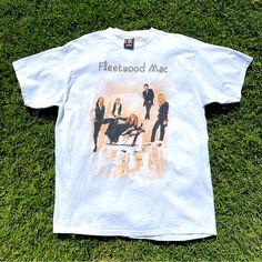 Mens Vintage 90s Fleetwood Mac Band Tee T-Shirt White Cream Tan The Dance Reunion Tour Y2k Giant Size Xl Fits Perfectly Excellent Condition Fleetwood Mac Band, Band Tee Shirts, Fleetwood Mac, Mens Vintage, The Dance, Band Tees, White Cream, Shirt White, Vintage Men