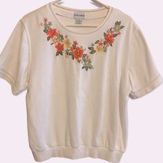 Alfred Dunner Embroidered Top Floral Design Medium Nwot No Signs Of Wear White Tops With Embroidered Logo For Spring, White Crew Neck Top With Floral Embroidery, White Tops With Machine Embroidery For Spring, White Floral Embroidery Relaxed Fit Top, White Floral Embroidered Relaxed Fit Top, White Floral Embroidered Relaxed Top, White Machine Embroidered Tops For Spring, Casual Embroidered Multicolor Top, Casual Tops With Multicolor Embroidery And Logo