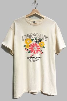 Dream it Oversized Natural T-Shirt Streetwear Floral Print Short Sleeve T-shirt, Streetwear Short Sleeve Floral Print T-shirt, Short Sleeve Floral Print T-shirt For Streetwear, Floral Print Short Sleeve T-shirt For Streetwear, Short Sleeve Floral Print Streetwear T-shirt, Streetwear Floral Print Crew Neck T-shirt, Graphic Tee With Floral Print And Crew Neck, Floral Print Graphic Tee With Crew Neck, Floral Print Crew Neck Graphic Tee