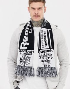 Reebok Classic Soccer Scarf In Black DH3559 Reebok Workout Plus, Vintage Football Shirts, Longline Jacket, Fashion Inspiration Design, Reebok Classic, Football Shirts