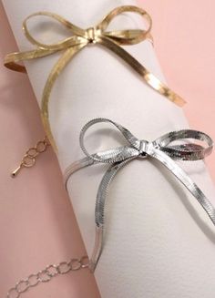 bow necklace Bow Bracelet, Bow Necklace, Purse Accessories, Bag Dress, Gifts Holiday, Men's Collection, Silver Bracelets, Herringbone, Sale Items