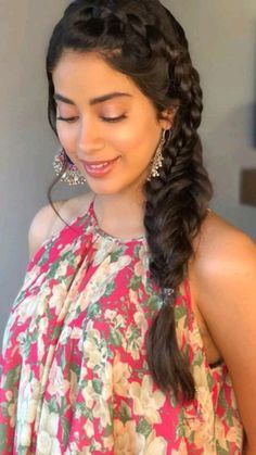 Indian Hairstyles Braid, Indian Braided Hairstyles, Lehenga Hairstyles, Jhanvi Kapoor, Easy Hairstyles For Medium Hair, Ethnic Hairstyles