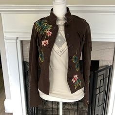 Karen Milan Designer Embroidered Jacket Size 4 Like New Brown Floral Embroidered Outerwear For Winter, Brown Floral Embroidered Winter Outerwear, Winter Brown Outerwear With Floral Embroidery, Fitted Multicolor Embroidered Winter Outerwear, Fitted Winter Outerwear With Multicolor Embroidery, Brown Floral Embroidered Outerwear For Fall, Brown Floral Embroidery Outerwear For Fall, Brown Floral Embroidered Fall Outerwear, Fitted Embroidered Long Sleeve Outerwear