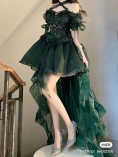 Green One-shoulder Mini Dress With Ruffles, Genshin Sona, Dresses Extravagant, Oc Outfits, Wedding Halloween, Halloween Clothing, Oc Inspiration, Dress Sleeve Length, Graduation Dresses