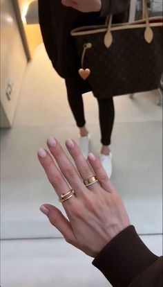 Cartier Nail Ring, Cartier Gold Ring, Cartier Love Band, Love Rings, Cartier Love Ring, Accesories Jewelry, Luxe Jewelry, Jewelry Accessories Ideas