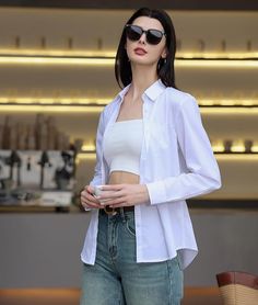 White shirt can save all kinds of underclothes, but also make friends with your windbreaker, small suit, knitted cardigan. It's absolutely a tool you can't clean up when you wear it. Volleyball Shirt, Shirt Refashion, Women Formals, Disney Shirt, Soccer Shirts, Crochet Shirt, Simple Shirts, Dress Shirts For Women