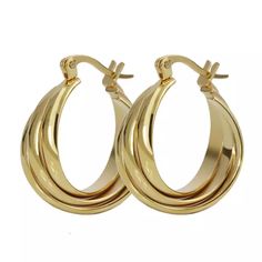 This classically designed hoop is vintage-inspired, but eye-catching. Add a subtle twist to any outfit. Wear this alone or stack with others! These hoops are made of stainless steel, so waterproof! The color remains perfect. Gold: 18k gold platingMaterial: Stainless steelWidth: 21mm Waterproof jewelry Glazd Pouch with every order Free US shipping Easy Exchange & Return policy PRODUCT INFOAll our jewelry are made of stainless steel material. For the gold pieces, we added an 18K PVD gold plating. Statement Wedding Jewelry, Triple Hoop Earrings, Chunky Hoop Earrings, Jewelry Safe, Dragonfly Pendant, Waterproof Jewelry, Geometric Earrings, Gold Hoops, Earrings Etsy