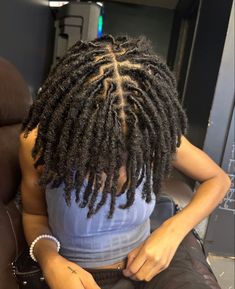 Loc Ideas, Short Dreadlocks Styles, Dread Hairstyles For Men, Dreadlock Hairstyles For Men, Loc Inspiration, Short Locs, Short Locs Hairstyles