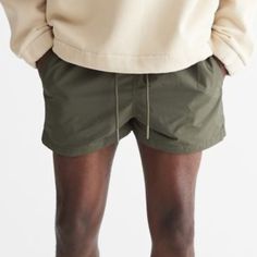 New Have A Large In Purple Too Grey Sweat Shorts, Urban Outfitters Men, Casual Shorts Men, Bathing Suit Shorts, Urban Outfitters Shorts, Grey Sweats, Mesh Shorts, Sweat Shorts, Basketball Shorts