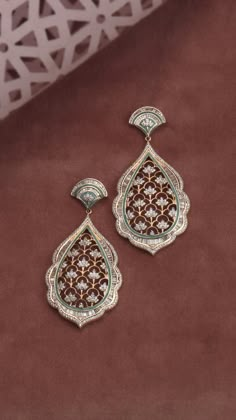 Azva Jewellery Earrings, Earrings Collection Beautiful, Antique Diamond Rings Vintage, Indian Diamond Earrings, Intricate Earrings, Antique Diamond Earrings, Unique Diamond Earrings, Diamond Earrings Indian, Vintage Indian Jewelry