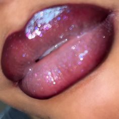 Mac Nightmoth, Glossy Lips Makeup, Lip Makeup Tutorial, Dope Makeup