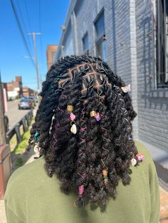 #mediumlocs #twostrandtwistlocs Loc Sprinkles, Locks Styles, Natural Locs, Aesthetic Dump, Loc Inspiration