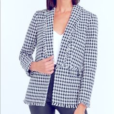 New With Tags, Size Medium Casual Houndstooth Blazer For Fall, Chic Houndstooth Blazer For Fall, Spring Tailored Tweed Jacket With Houndstooth Pattern, Chic Fall Houndstooth Blazer, Spring Business Casual Houndstooth Tweed Jacket, Casual Black Houndstooth Blazer, Trendy Houndstooth Outerwear For Spring, Tailored Black Outerwear With Houndstooth Pattern, Casual Houndstooth Outerwear For Business