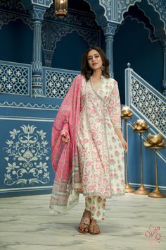 Cotton Angrakha Anarkali, Cotton Angrakha Suits, Angrakha Style Kurti Straight, Angrakha Style Kurti Pakistani, Angrakha Kurta For Women, Casual Anarkali, Angrakha Style Kurti, Angrakha Style Anarkali, Angrakha Kurti