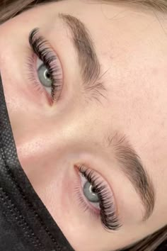 Lash Extensions On Small Eyes, Wet Classic Lashes, D Curl Cat Eye Lash Extensions, Lash Wet Set, Rzesy Kim Kardashian, Cat Eye Natural Lash Extensions, Mega Classic Lashes, Pointy Lashes, Spiky Lash Extensions