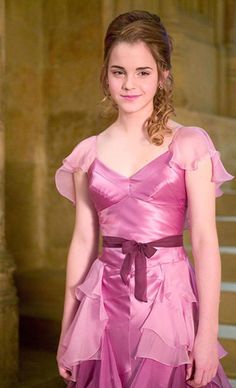 Hermione Granger Yule Ball, Hermione Yule Ball, Harry Potter Interviews, Ball Gown Costume, Hermione Dress, Harry Potter Kostüm, Yule Ball Dress, Harry Potter Dress, Gown Costume