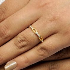 "Gold Chain Link Ring, 14K Solid Gold Diamond Chain Ring, Lab grown Diamond Ring, Pave Diamond Ring Open Link, Minimalist Ring, Chain Link  Gold Kt : 14 Kt Yellow gold, 14Kt white gold, 14Kt Rose gold Diamonds: Lab Grown Diamond Carat Weight: 0.20 ctw Round Diamond : 30 Pcs Diamond Clarity and Color : Vs clarity, G Color Width of the Ring: 2.8mm Every piece is carefully checked by me to make it a perfect gift to yourself or your Loved ones. Your Order will be beautifully packed in a Jewelry box. Please Contact me for customization. 🧿Thank You for visiting my Store Diamonds Jewels by NEHA.  If you have any additional queries about this Ring or any other Jewelry piece from my Store, click the \"Message Neha\" button and I will get back to you in few Hours.  🧿Check out my shop:  https://www Diamond Stackable Chain Ring For Promise, Gold Diamond Chain Ring, Dainty Diamond Chain Promise Ring, Simple Design Promise Ring, Gold Diamond Stackable Rings With Simple Design, Dainty Stackable Chain Ring For Anniversary, Dainty Adjustable Chain Ring For Anniversary, Fine Jewelry Stackable Rings With Adjustable Chain, White Gold Chain Promise Ring