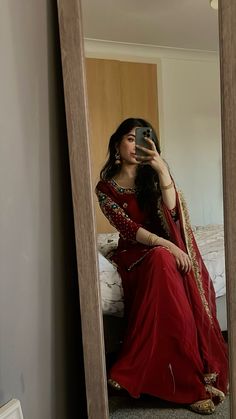 #red #sharara #shararadesigns #pakistan #pakistanifashion #pakistaniweddings #indianfashion Red Sharara Outfit, Red Eid Outfit, Red Shalwar Kameez, Maroon Sharara, Black Sharara, Sharara Outfits, Red Sharara, Chand Raat