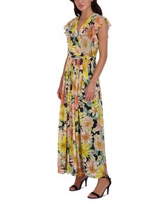 Gorgeous and flowing in floral-print chiffon, this Donna Ricco maxi dress is a stylish choice for weekend brunch and vacation days. Summer Maxi Dress With Flutter Sleeves, Chic Floral Print Maxi Dress With Flutter Sleeves, Chic Floral Print Dress With Butterfly Sleeves, Chic Floral Maxi Dress With Flutter Sleeves, Chic Maxi Dress With Flutter Sleeves And Floral Print, Chic Flutter Sleeve Maxi Dress For Spring, Elegant Floral Print Maxi Dress With Ruffle Sleeves, Chic Spring Maxi Dress With Flutter Sleeves, Elegant Maxi Dress With Floral Print And Ruffle Sleeves