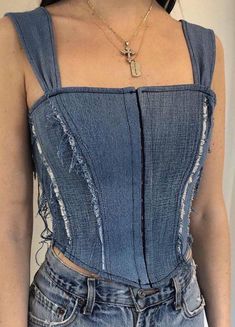 Vestiti In Jeans, Corset Sewing Pattern, Mode Tips, Corset Outfit, Corset Fashion