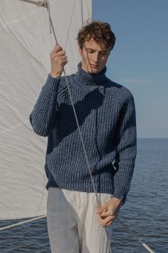 Pure merino wool knitted mens sweater is inspired by classic Scandinavian style. Warm and comfortable woolen sweater delivers simplicity, style and ability to wear this sweater whenever you are spending time in nature or going to the theater, restaurant with your family or friends. Model in a picture is 187 cm / 6'1 ft wearing size L Composition: 100% merino wool This year we are inviting customers to buy Christmas presents from small family businesses & stand together during this crazy time. Ha Navy Wool Sweater Men, Men’s Chunky Sweater, Handmade Sweater For Men, Men's Turtleneck Sweater, Mens Modern Outfits, Men’s Winter Sweater, Nordic Fashion Mens, Knitting Man Sweaters, Men’s Knitted Sweaters