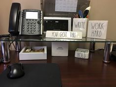 Receptionist Desk Decor, Cubicle Makeover Ideas, Office Desk Decor For Work, Decorate Cubicle