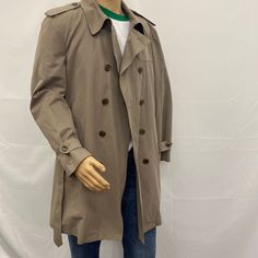 Ralph Lauren Men’s Size 42 Standard Trench Coat. New Without Tags. Ralph Lauren Single Breasted Outerwear For Fall, Classic Double-breasted Cotton Outerwear, Classic Cotton Outerwear With Double Button Closure, Classic Khaki Pea Coat With Double Button Closure, Winter Tailored Ralph Lauren Outerwear, Ralph Lauren Tailored Outerwear With Button Closure, Ralph Lauren Tailored Button Closure Outerwear, Ralph Lauren Tailored Lapel Collar Outerwear, Fitted Khaki Sport Coat