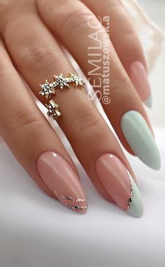 Alternative Nails Honeymoon Nails, Kutek Disney, Nail Goals, Valentine Nails, Work Nails, Neutral Nails, Witchy Vibes