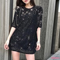 Qteee - Stylish Round Neck Sequin Embellished T-Shirt with a Relaxed Fit Sequin Short Sleeve Party T-shirt, Crew Neck T-shirt For Party Season Night Out, Embellished T-shirt For Night Out, Party Sequin Short Sleeve T-shirt, Glamorous Short Sleeve T-shirt For Night Out, Spring Party T-shirt With Crew Neck, Black Sequin Short Sleeve T-shirt, Black Sequined Crew Neck Top, Glamorous Embellished Crew Neck Tops