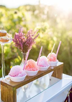 the instagram page for instagram is displayed with pink and white desserts in bowls