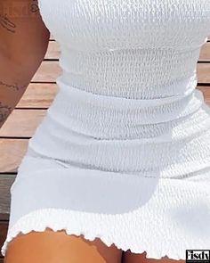 Fisdy - Vestido ajustado con cuello de volantes y detalle de lazo Curved Hem Shirt, Elegant Bodycon Dress, Batwing Sleeve Sweater, White Bodycon Dress, Neck Bodycon Dress, Estilo Chic, Pleated Maxi Dress, Dress With Tie, Black Bodycon Dress