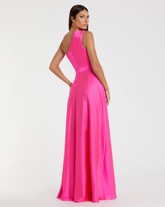 Ieena pour Mac Duggal


 Tissu satiné (100% polyester)


 Entièrement doublé au niveau du corsage et de la jupe

 Décolleté une épaule


 Sans manches

 Fermeture éclair dissimulée au dos

 Environ 62,5" du haut de l'épaule à l'ourlet inférieur


 Disponible en rose vif


 Modèle #49668 Silk Sleeveless Evening Dress With Back Opening, Silk Evening Dress With Back Opening, Sleeveless Silk Gown With Ruched Bodice, Sleeveless Silk Gown With Pleated Bodice, Sleeveless Cocktail Evening Dress With Pleated Back, Sleeveless Evening Dress With Pleated Back For Cocktail, Sleeveless Gown With Ruched Bodice, Fitted Sleeveless Evening Dress With Pleated Back, Sleeveless Silk Gown With Lined Bodice