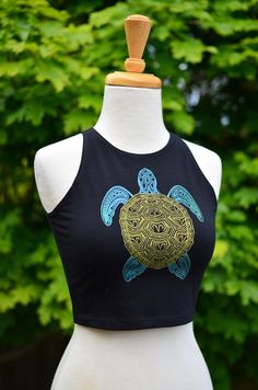 Geometric Sea Turtle Crop Top - Yoga Crop Top - Festival Crop Top -  Tropical Shirt - Psychedelic Se Fitted Racerback Crop Top With Graphic Print, Fitted Graphic Print Crop Top With Racerback, Black Fitted Racerback Halter Top, Black Fitted Halter Top For Yoga, Black Summer Yoga Tops, Fitted Racerback Top For Festivals, Black Fitted Yoga Top, Fitted Black Yoga Top, Black Fitted Tank Top For Festivals