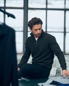 Simone Bredariol, Office Style, Mens Casual Outfits, Office Fashion, Daily Fashion, Gq, Gentleman, Winter Outfits