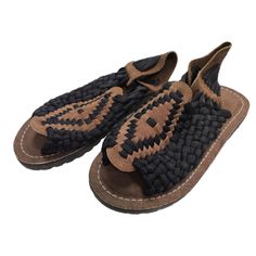 CHUBASCO MEN'S SANDLE BLACK HAND MADE IN MEXICO CH-AZTEC  TOBACCO MSRP $89 O.P. 2182 Casual Adjustable Huarache Sandals With Woven Sole, Casual Sandals With Woven Leather And Adjustable Fit, Black Casual Sandals With Woven Leather, Casual Sandals With Adjustable Woven Leather, Comfortable Black Sandals With Woven Sole, Casual Adjustable Woven Leather Sandals, Casual Huaraches With Woven Sole For Vacation, Casual Woven Leather Huaraches For Vacation, Black Huarache Sandals With Rubber Sole For Beach