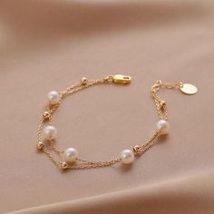 Pearl Jewelry Design, Freshwater Pearl Bracelet, Fancy Jewellery, Fancy Jewelry, Layered Bracelets, Diy Schmuck, Gold Jewellery Design