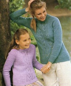 vintage womens lacy sweater KNITTING PATTERN pdf ladies lace panel raglan jumper 26-40 inch DK light worsted 8ply yarn pdf instant download by Hobohooks on Etsy Girls Sweater, Raglan Sweater, Raglan Pullover, Knit Bottom