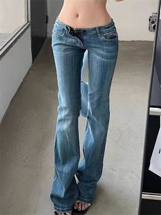 Low Rise Jeans 2000s, Low Waist Flared Jeans, Low Rise Bell Bottom Jeans, High Rise Jeans Outfit, Flaired Jeans, Low Waisted Flare Jeans, Low Waist Flare Jeans, Low Waisted Jeans, School Outfit Women