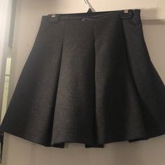 Brand New Dark Grey Wool Pleated Skirt Zara Pleated Mini Skirt For Work, Zara Pleated Mini Skort, Chic Winter Flared Skort, Zara Mini Skirt For Winter, Zara Winter Mini Skirt, Zara Pleated Fitted Skirt, Zara Fitted Pleated Skirt, Chic Winter Skort, Zara Pleated Skirted Bottoms