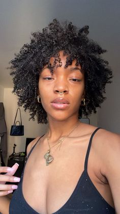 Short Curly 4b Hair, Awkward Length Natural Hair, Short 4b Curly Hair, Curly Short Hair Black Women, Braidouts On Natural Hair, Short Coily Hairstyles, Short 4a Hair, Short Type 4 Hair