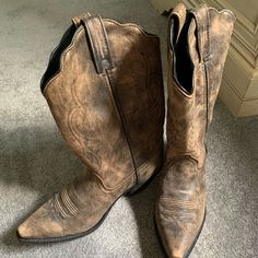 Bought In Nashville - Real Leather Cowboy Boots - Never Worn Wide Calf Faux Leather Boots With Snip Toe, Faux Leather Wide Calf Boots With Snip Toe, Casual Round Toe Boots For Western-themed Events, Casual Closed Toe Boots For Western-themed Events, Western Ankle-high Faux Leather Boots, Casual Snip Toe Faux Leather Boots, Casual Faux Leather Snip Toe Boots, Rugged Brown Boots With Pointed Toe, Nashville Boots