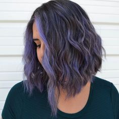 Short Lilac Hair, Lilac Hair Color, Modern Bob, Latest Hair Color, Hair Color Streaks, Violet Hair, Money Piece, Dark Red Hair, Lilac Hair