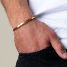 Edgy and unique, the Gold Jay mens bracelet is definitely going to impress. It's adjustable, easy to style and looks good with just about everything. Men Bangle Gold, Cartier Mens Bracelet, Infinity Bracelet Men, Chains Men, Mens Bracelet Gold Jewelry, Men Bangle, Man Gold Bracelet Design, Silver Kada, Gold Kada